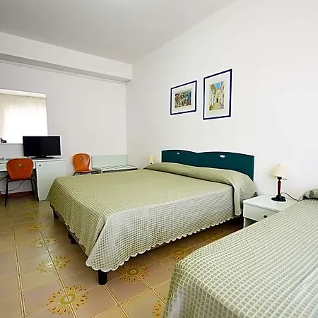 Grand Delle Terme Hotel 4*